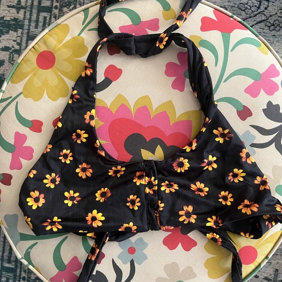 RVCA Sunflower Halter Bikini Top, M - Picture 1 of 2